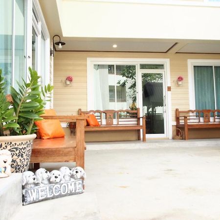 Romyen Cafe' Homestay Phra Nakhon Si Ayutthaya Dış mekan fotoğraf