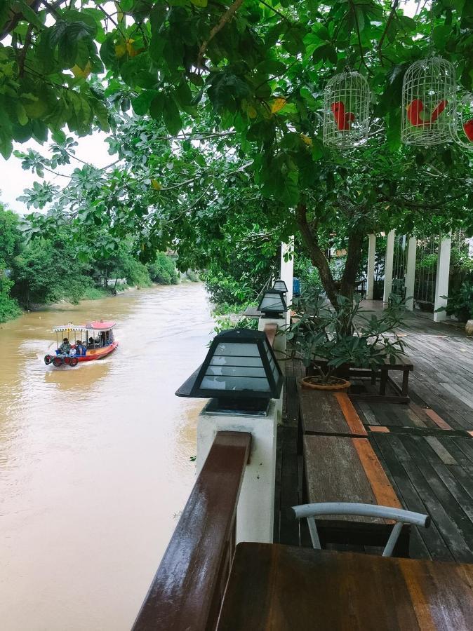 Romyen Cafe' Homestay Phra Nakhon Si Ayutthaya Dış mekan fotoğraf