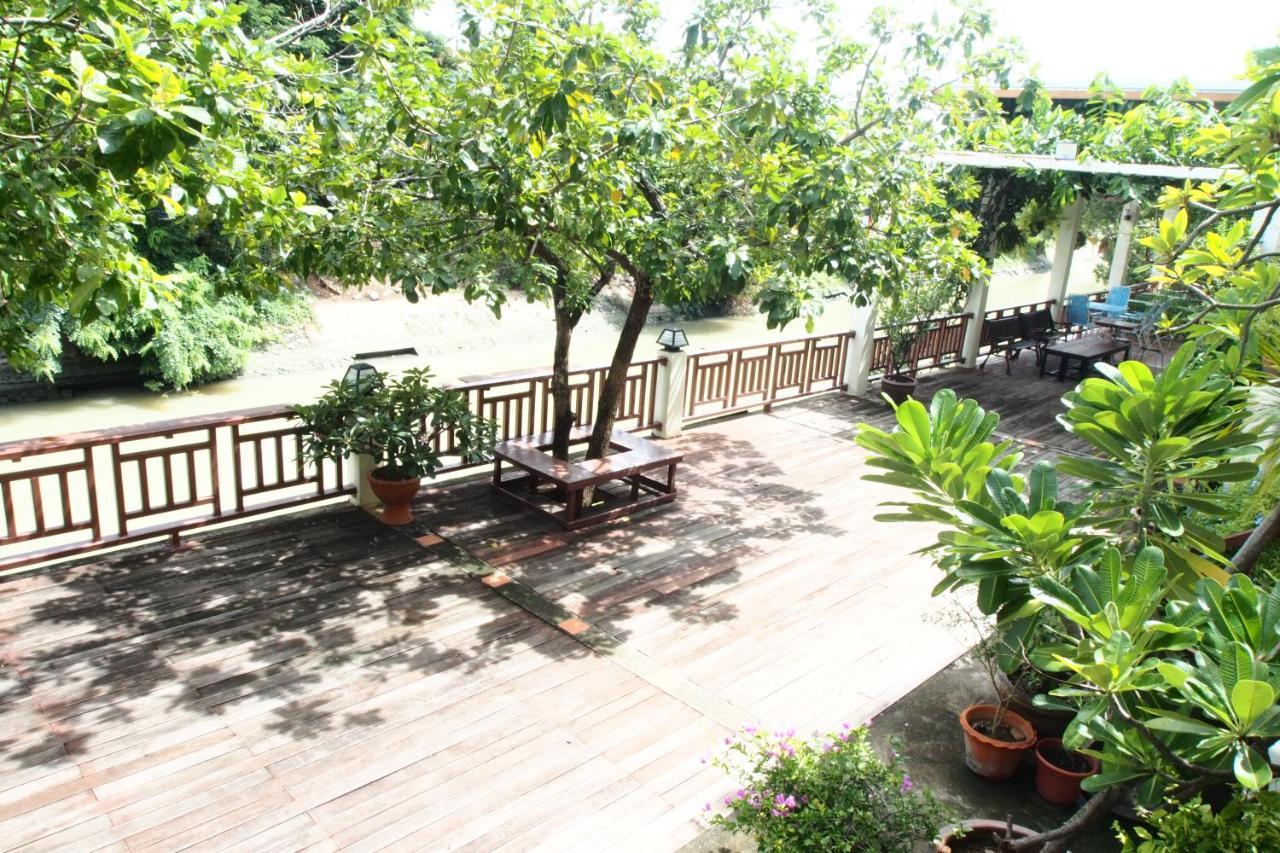 Romyen Cafe' Homestay Phra Nakhon Si Ayutthaya Dış mekan fotoğraf