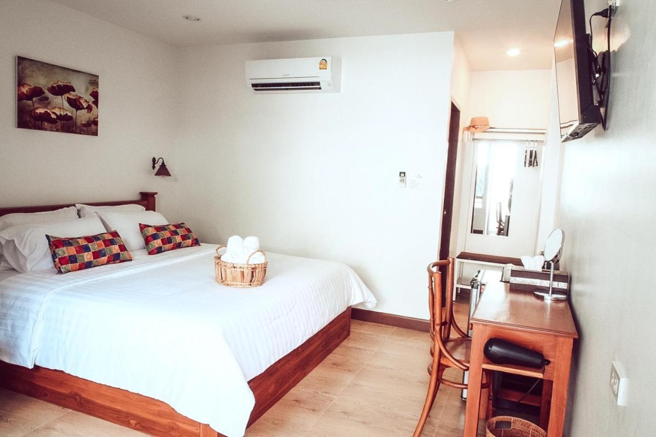 Romyen Cafe' Homestay Phra Nakhon Si Ayutthaya Dış mekan fotoğraf